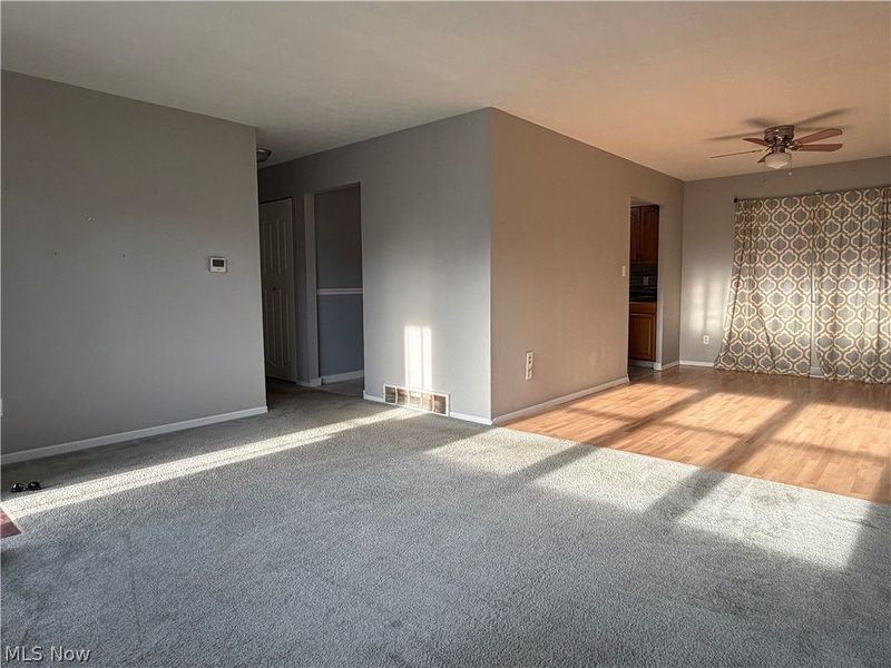 4027 Crest Drive , Cleveland, OH 44109 Photo 2