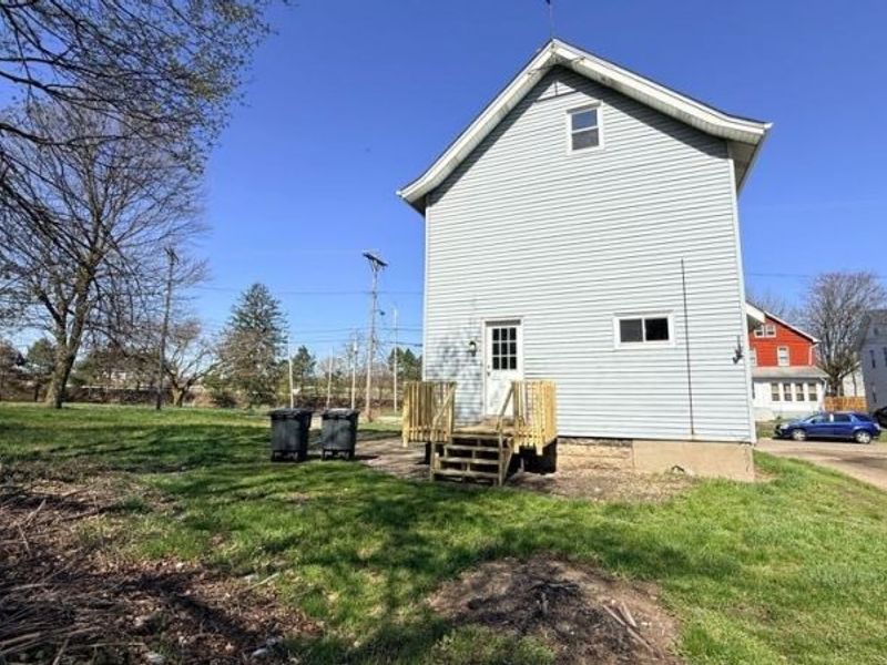 1432 League Street , Akron, OH 44305 Photo 3