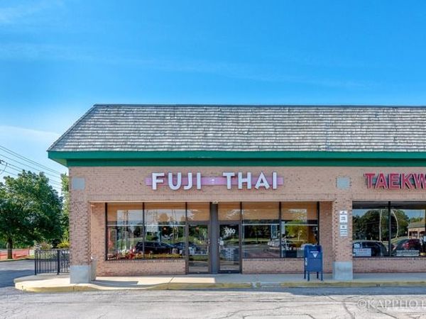 1000 Weiland Road , Buffalo Grove, IL 60089