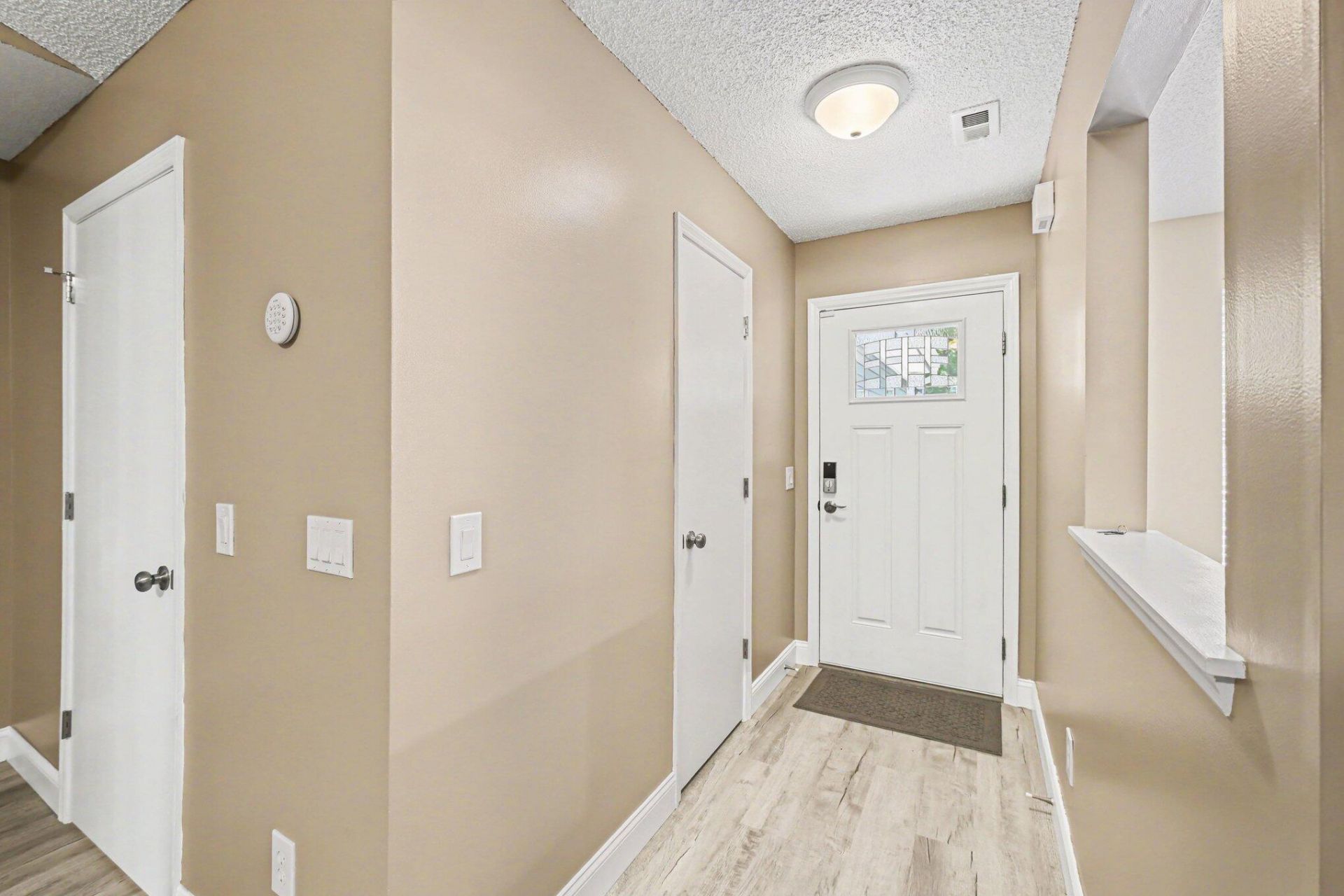 8507 William Moultrie Drive Photo 5