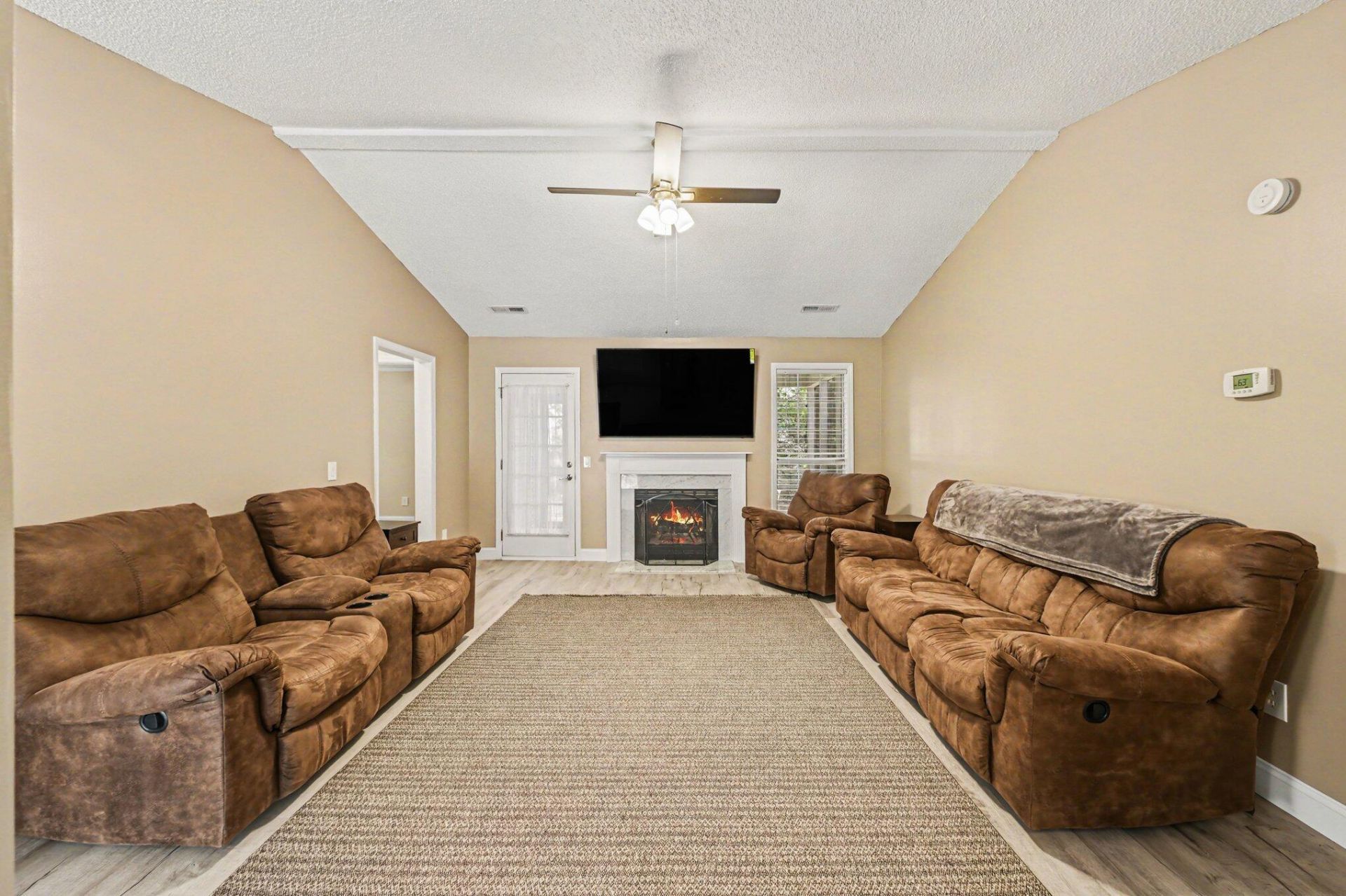 8507 William Moultrie Drive Photo 7