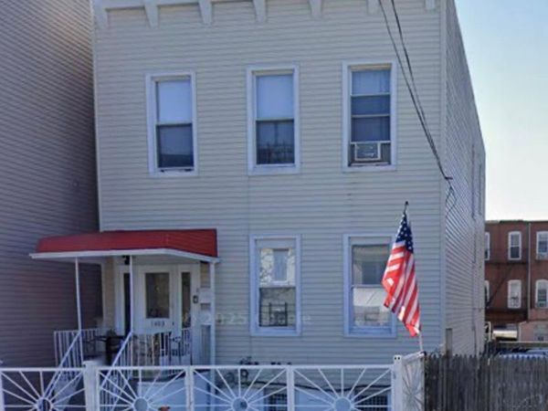 1403 Leland Avenue , Bronx, NY 10460
