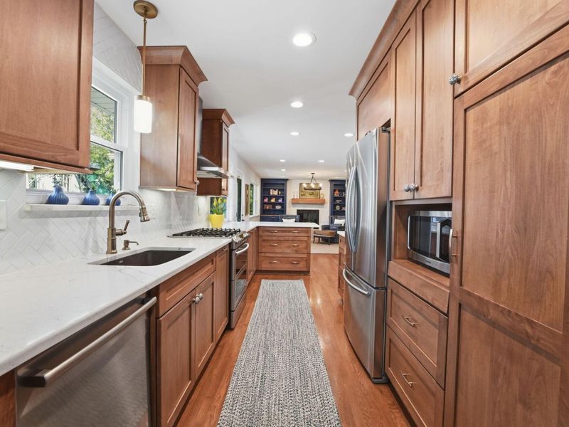 1444 Havencrest Court , Columbus, OH 43220 Photo 18