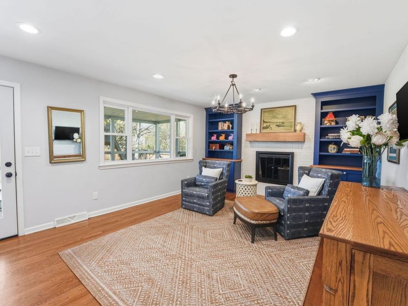 1444 Havencrest Court , Columbus, OH 43220 Photo 3