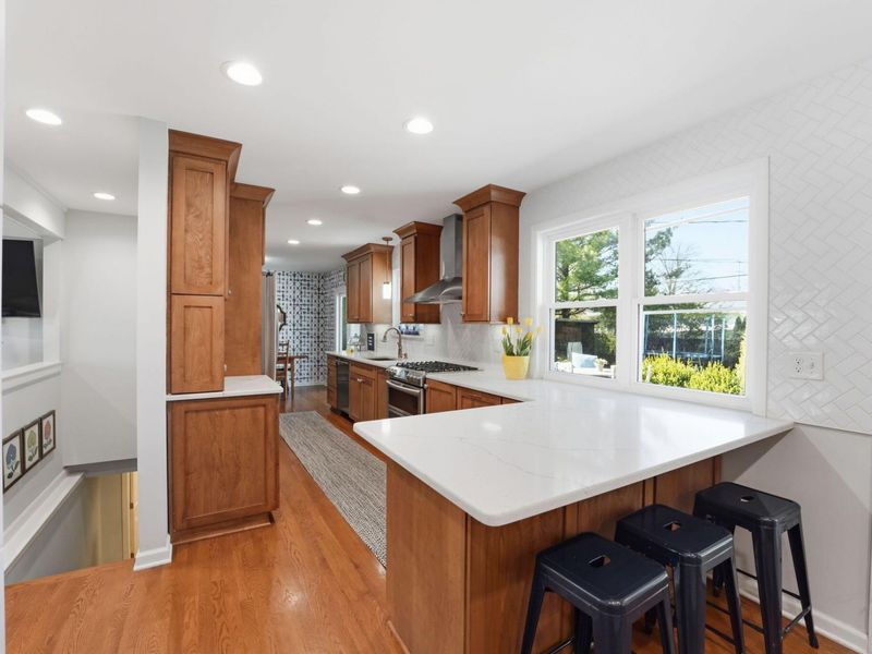 1444 Havencrest Court , Columbus, OH 43220 Photo 7