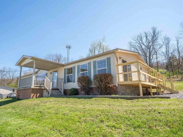 52 Ebenklein Lane, Morgantown, WV 26508