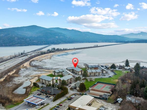 301 IBERIAN WAY , Unit 223, Sandpoint, ID 83864