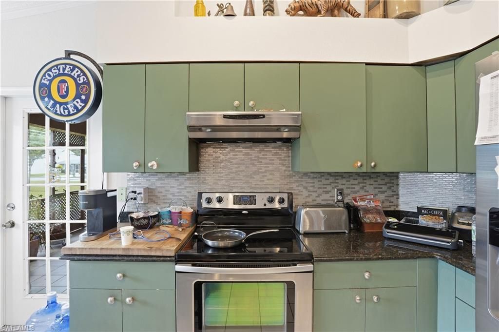 4061 Vine Ln, Naples, FL 34112 Photo