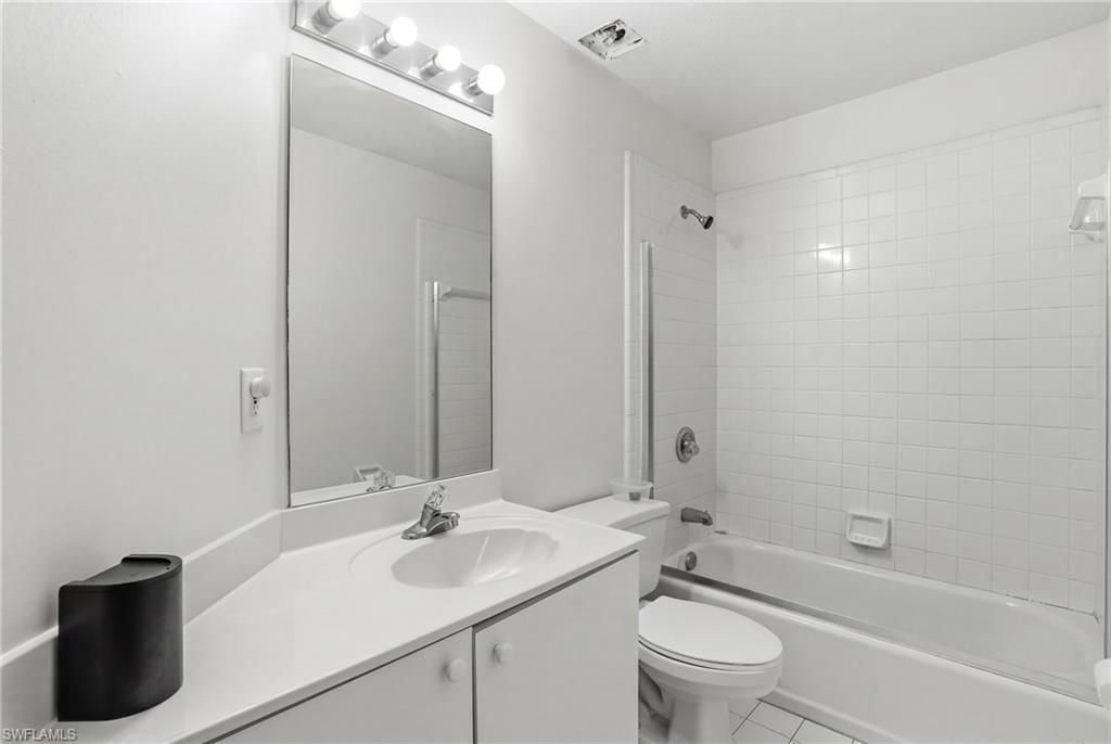 4061 Vine Ln, Naples, FL 34112 Photo