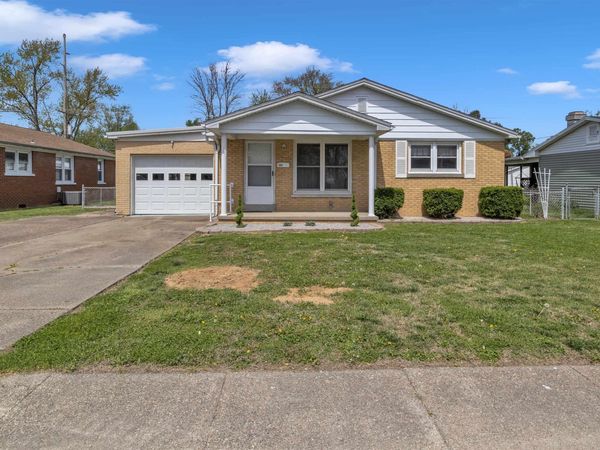 1145 E Water Street, Mount Vernon, IN 47620