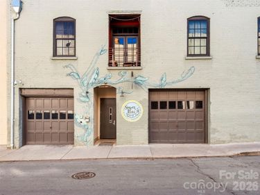 39 N Lexington Avenue, Unit 2, Asheville, NC 28801