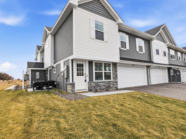 10618 Weston Way N, Maple Grove, MN 55369