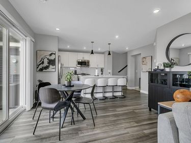 10618 Weston Way N, Maple Grove, MN 55369