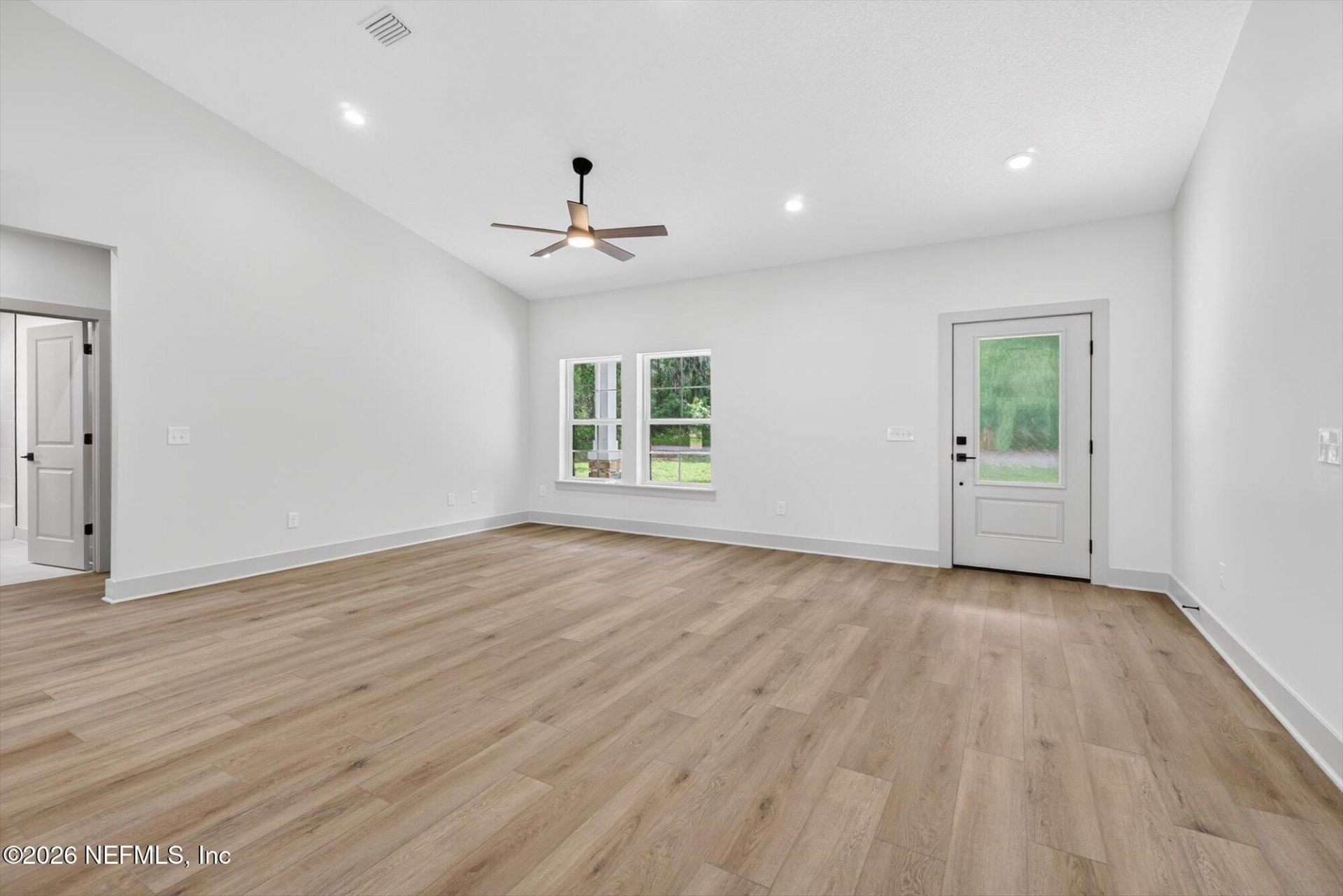 231 E State Road 100, San Mateo, FL 32187 Photo