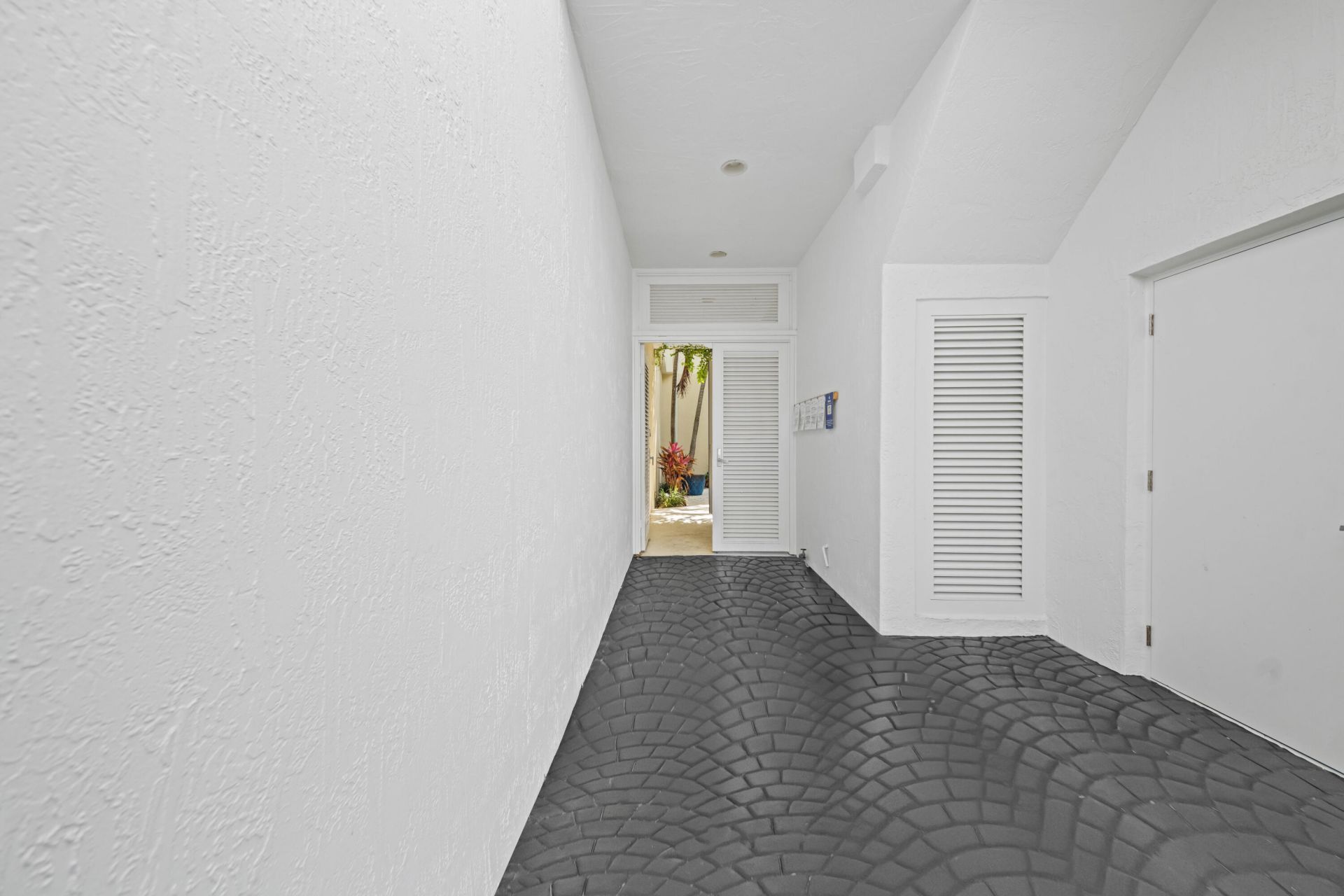 2115 S Ocean Boulevard, Unit 12, Delray Beach, FL 33483 Photo