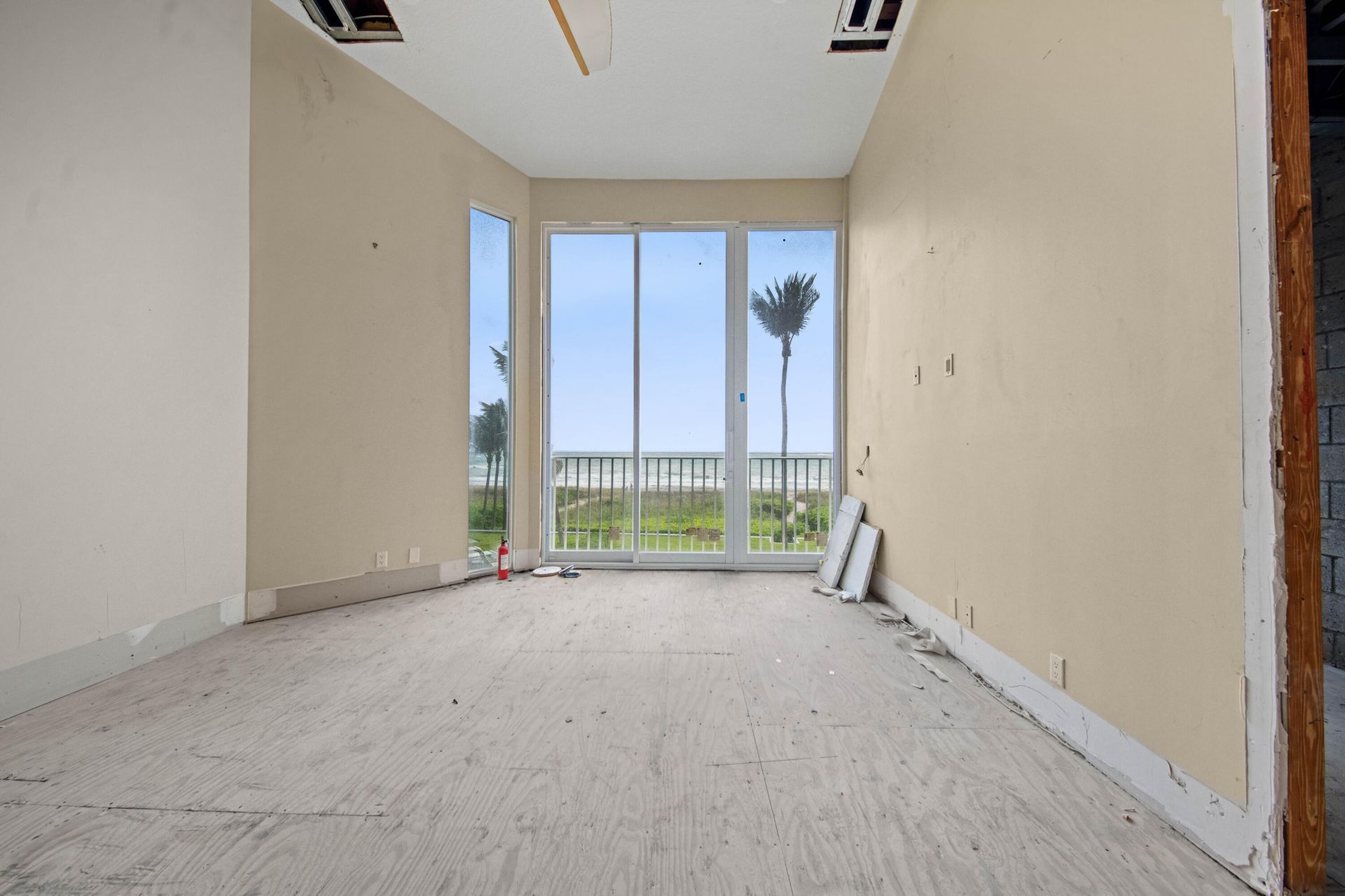 2115 S Ocean Boulevard, Unit 12, Delray Beach, FL 33483 Photo