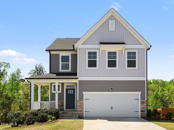 90 Rigsby Avenue, Four Oaks, NC 27524