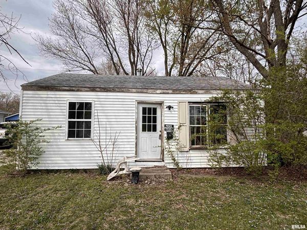 23 LILAC Lane, Springfield, IL 62702