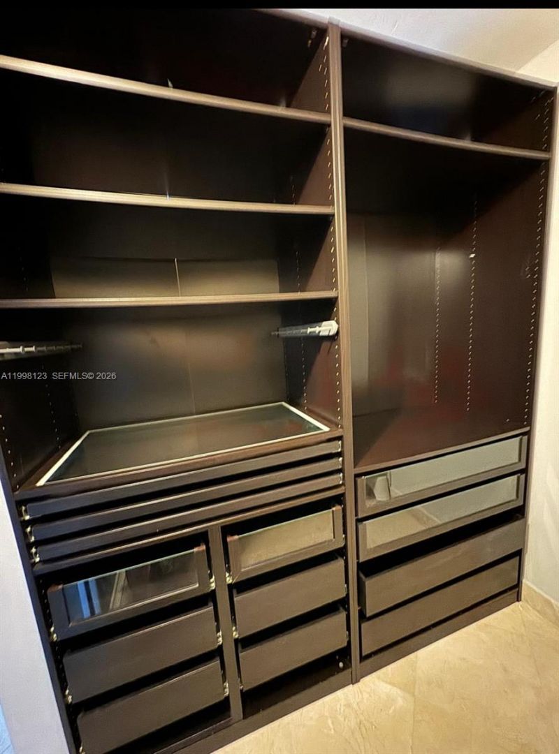 5825 Collins Ave , Unit 9B, Miami Beach, FL 33140 Photo