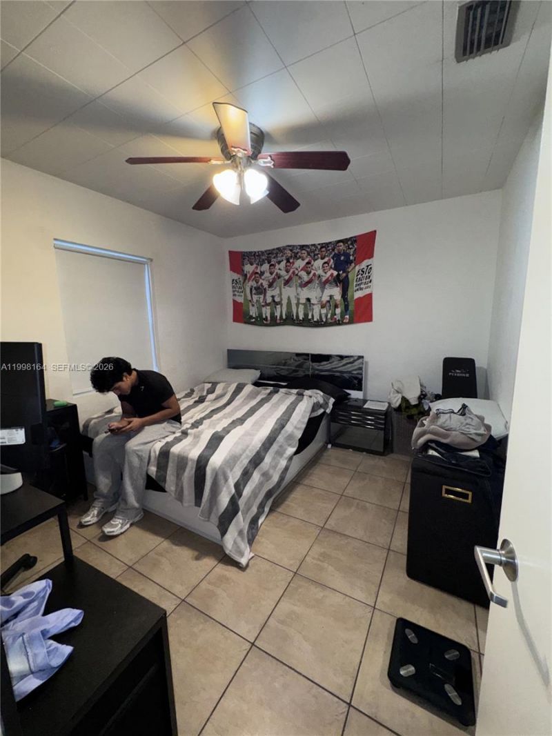 2416 SW 12th St, Miami, FL 33135 Photo