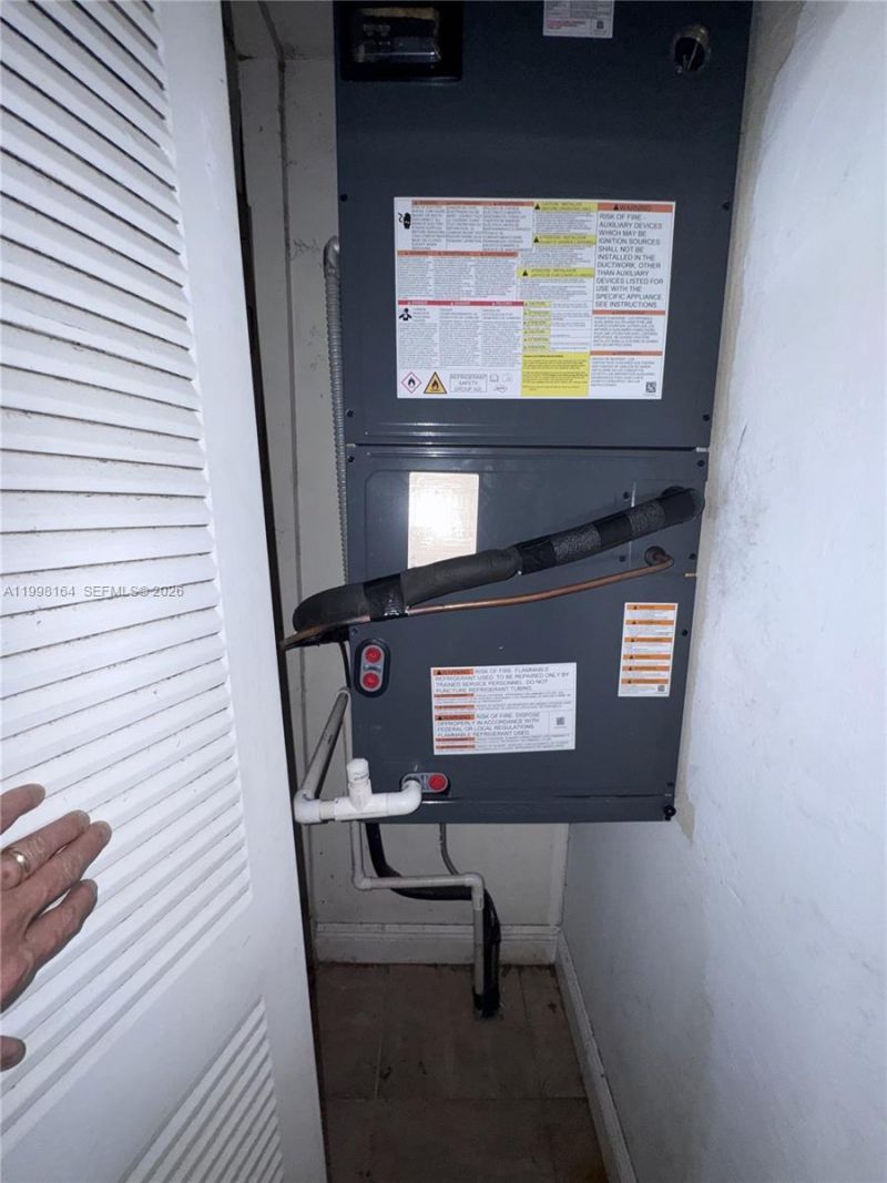 2416 SW 12th St, Miami, FL 33135 Photo