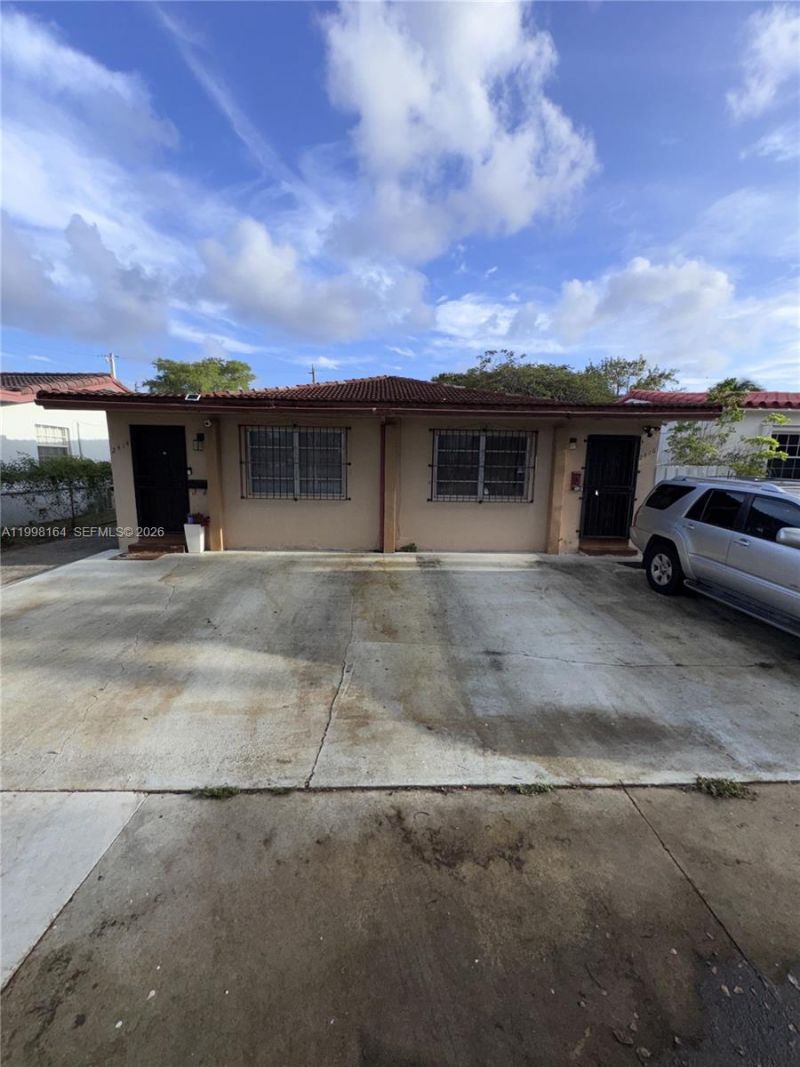 2416 SW 12th St, Miami, FL 33135 Photo