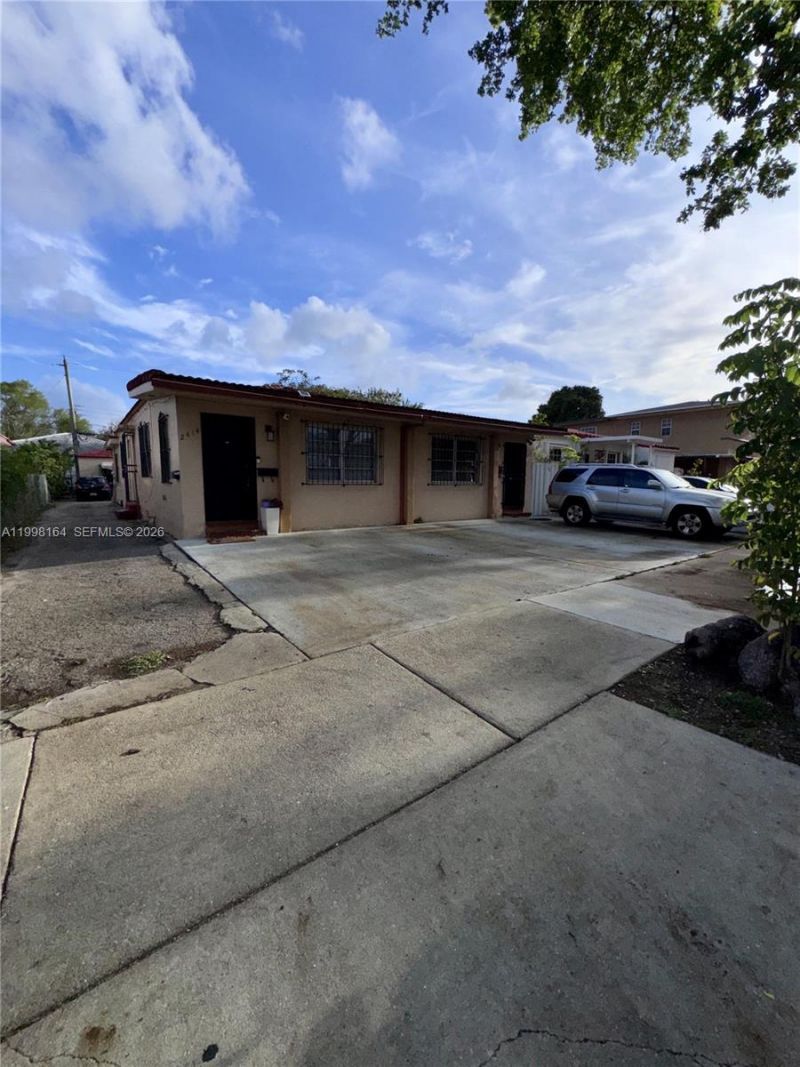 2416 SW 12th St, Miami, FL 33135 Photo