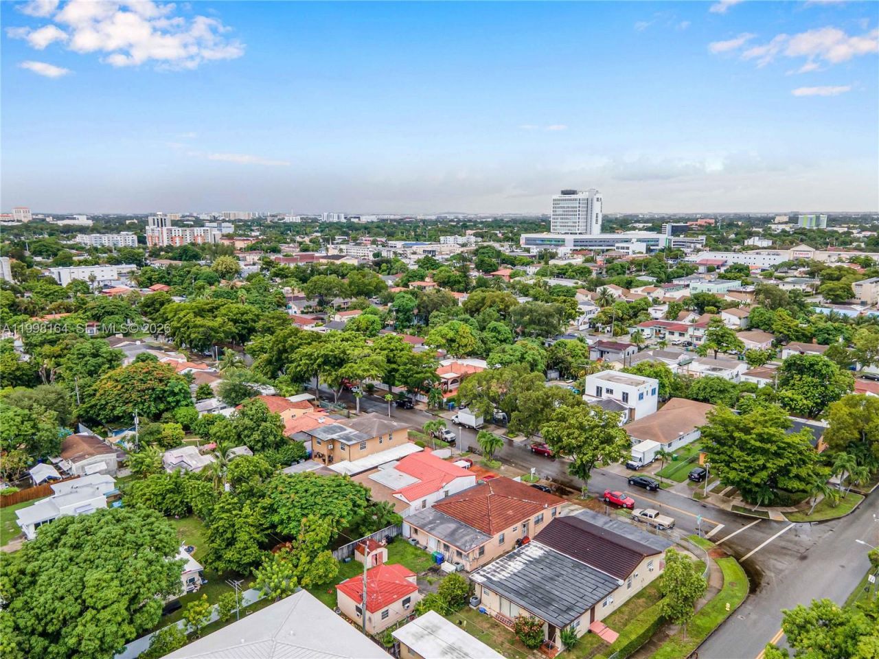 2416 SW 12th St , Miami, FL 33135 Photo