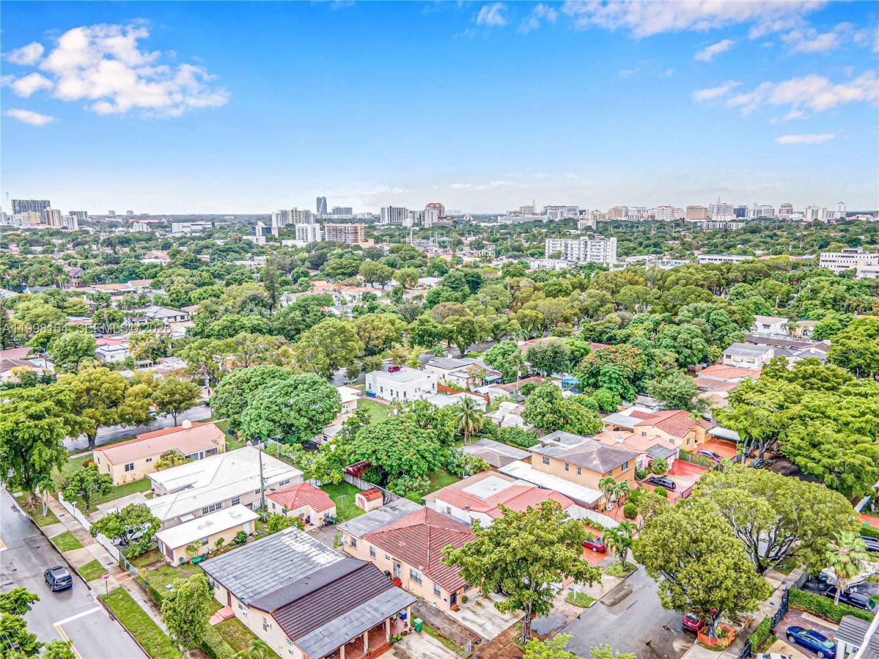 2416 SW 12th St , Miami, FL 33135 Photo