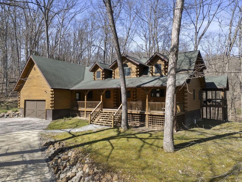 554 Kusa Lane, Sugar Grove, OH 43155 Photo 1