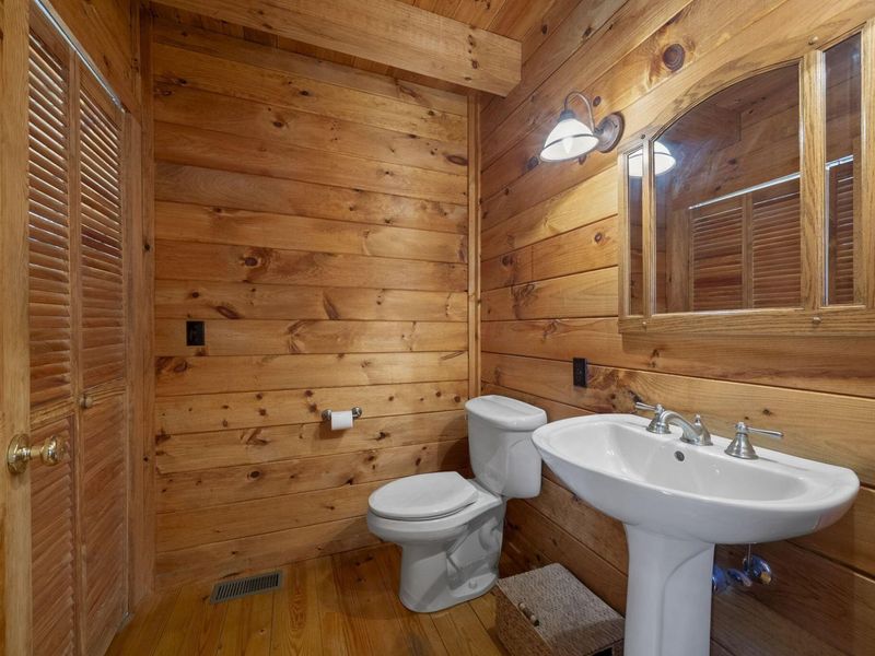 554 Kusa Lane, Sugar Grove, OH 43155 Photo 17