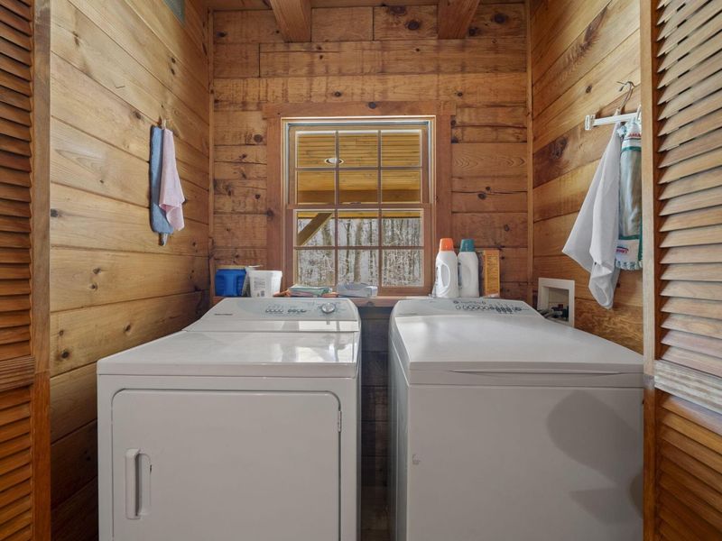 554 Kusa Lane, Sugar Grove, OH 43155 Photo 18