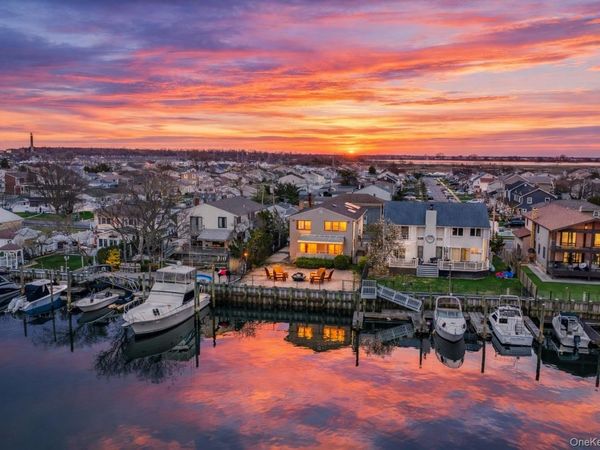 756 Guy Lombardo Avenue , Freeport, NY 11520