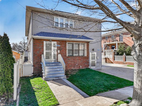 520 124th Street, College Point, NY 11356