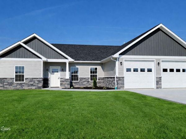 363 Country Court, Loogootee, IN 47553