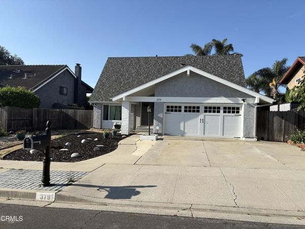 379 Nevada Avenue, Ventura, CA 93004