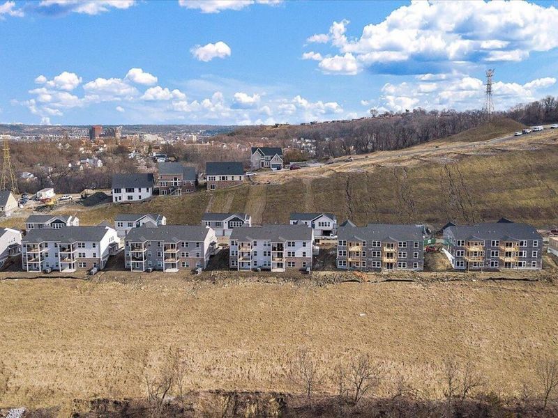 588 Station Drive, Unit 42-102, Ludlow, KY 41016 Photo 6