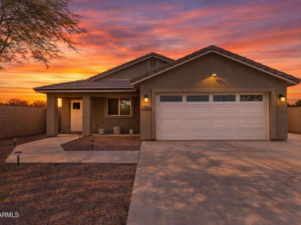 2730 E BROADWAY Road, Phoenix, AZ 85040