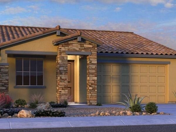 8725 W WINDSOR Boulevard, Glendale, AZ 85305