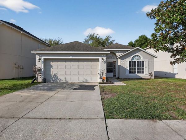 321 SQUIRES GROVE DRIVE , WINTER HAVEN, FL 33880