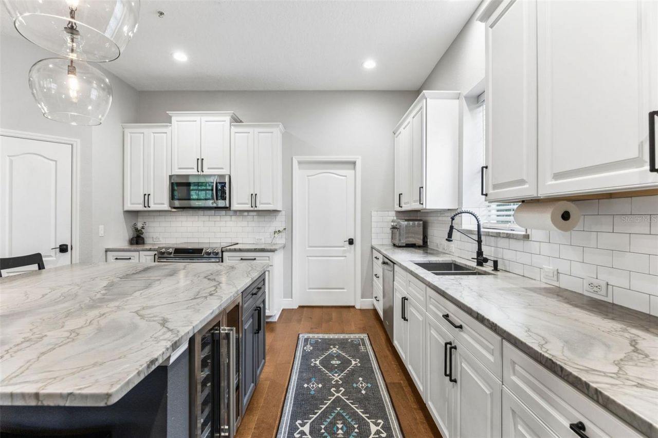 1155 Fern Avenue, Orlando, FL 32814 Photo