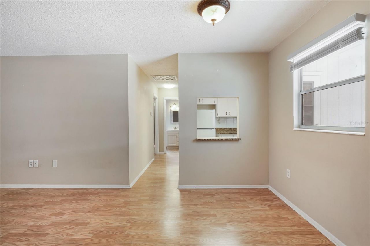 5972 Hibiscus Drive, Unit 207, Bradenton, FL 34207 Photo