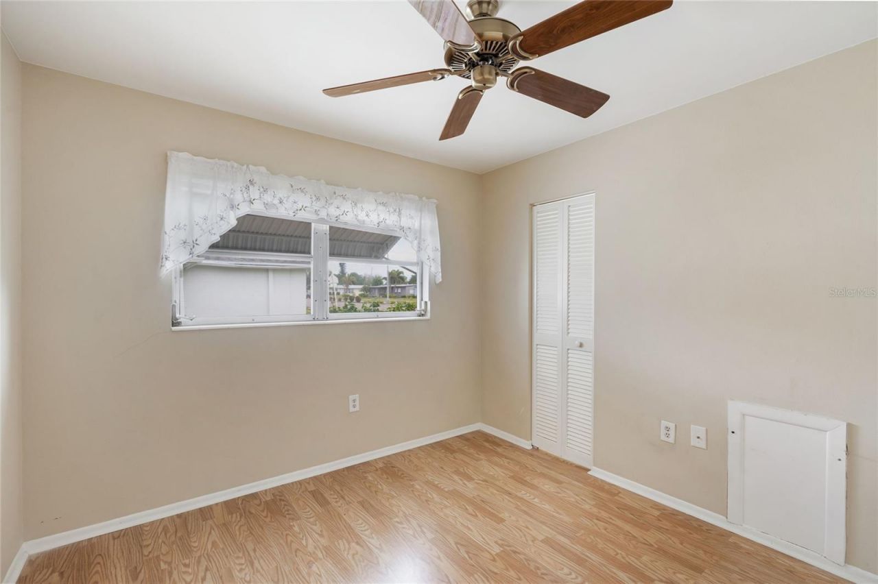 5972 Hibiscus Drive , Unit 207, Bradenton, FL 34207 Photo