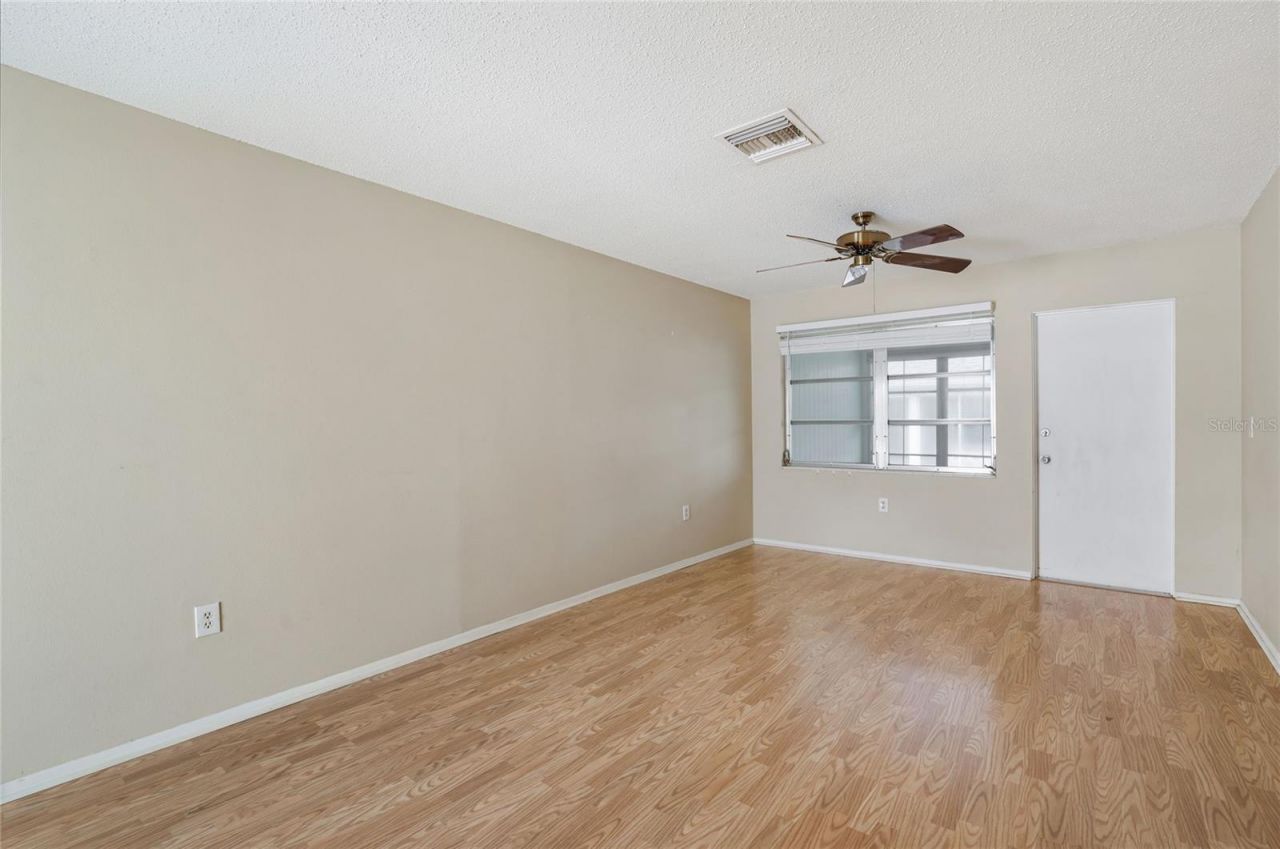 5972 Hibiscus Drive , Unit 207, Bradenton, FL 34207 Photo