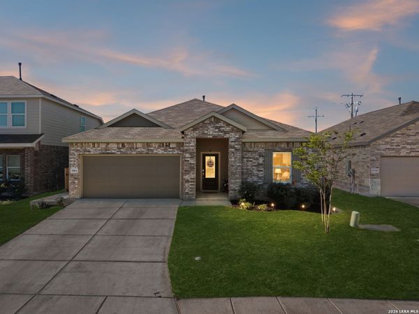 5801 Musquiz Ridge, Seguin, TX 78155