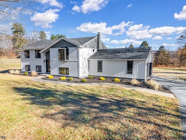 37 Newton Ave, Frankford, NJ 07826