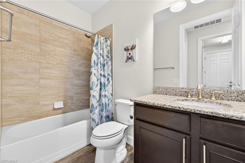 10582 Jackson Square Dr, Estero, FL 33928 Photo