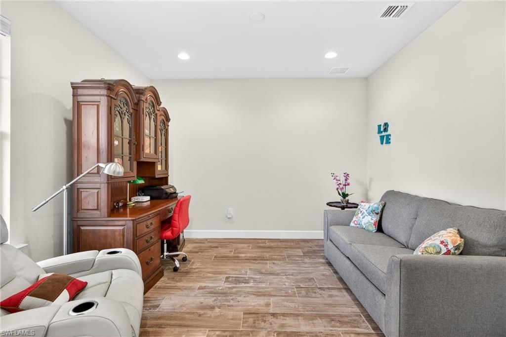 10582 Jackson Square Dr, Estero, FL 33928 Photo