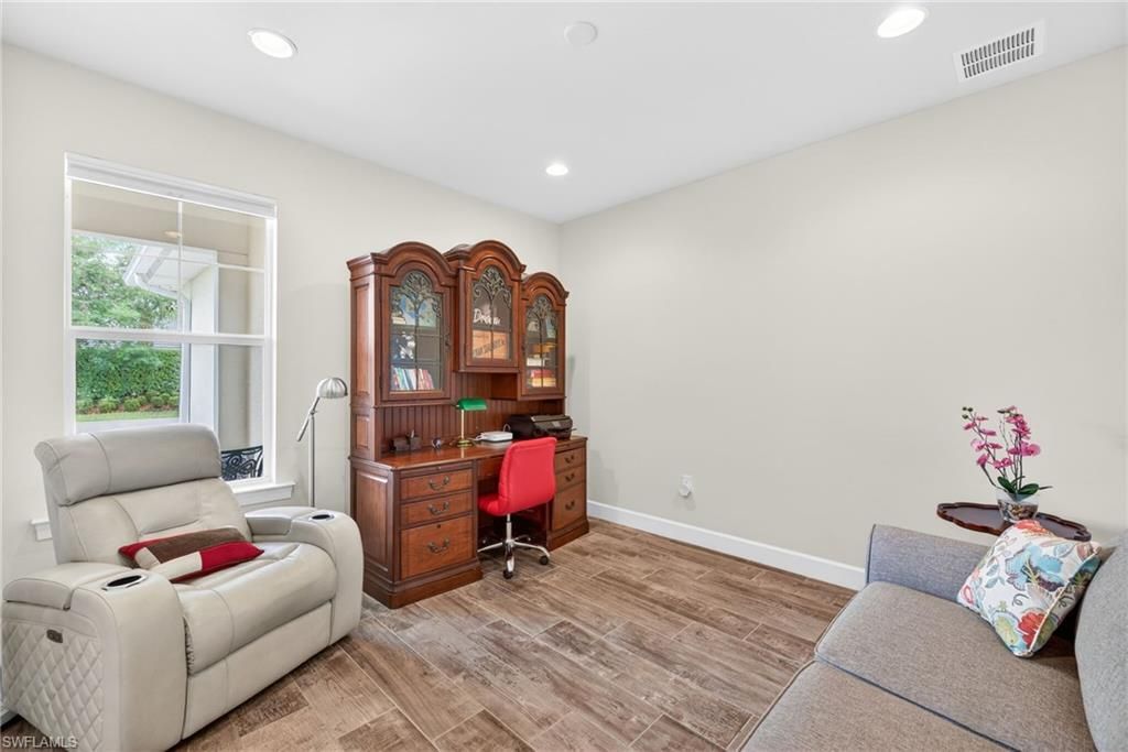 10582 Jackson Square Dr, Estero, FL 33928 Photo