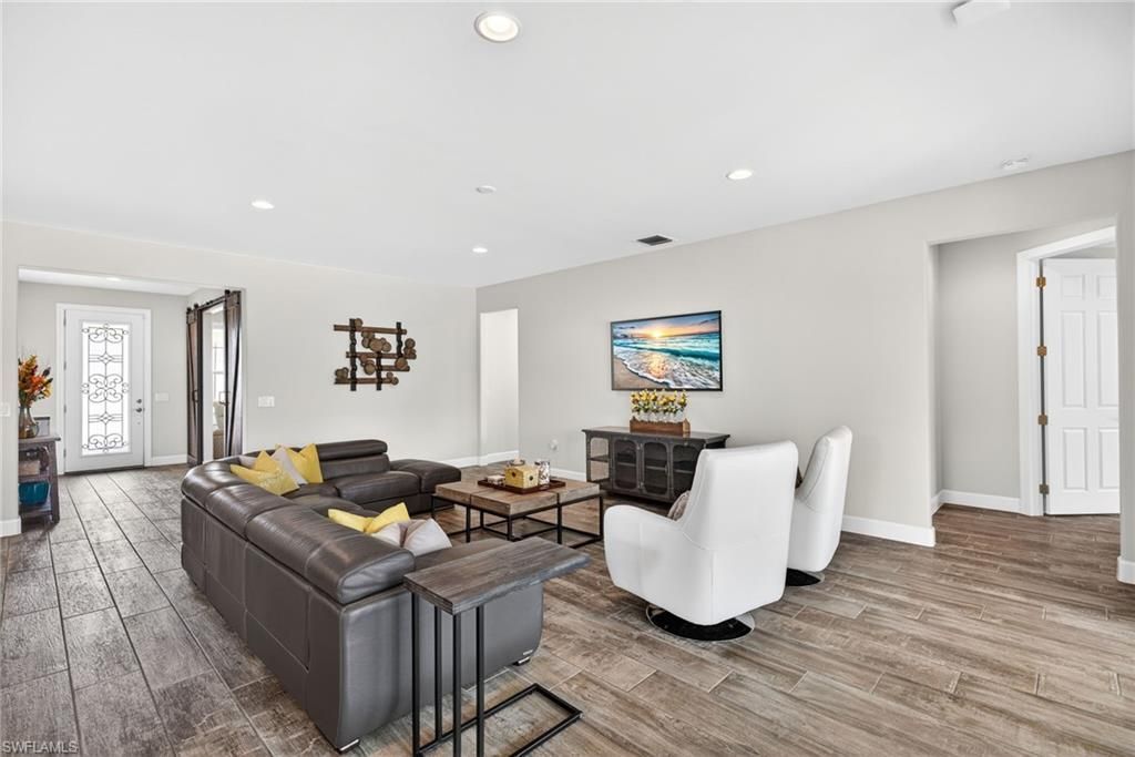 10582 Jackson Square Dr, Estero, FL 33928 Photo